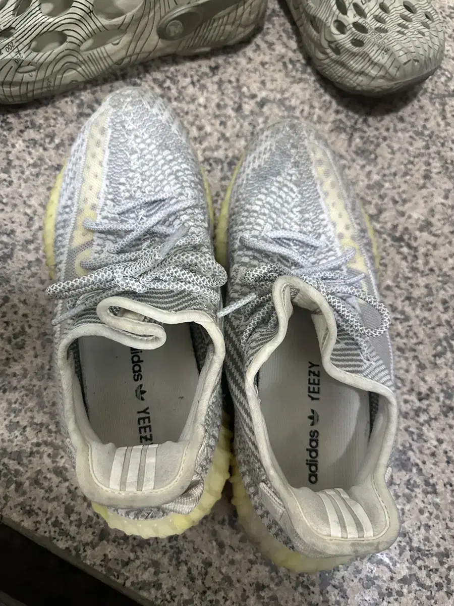 350 V2 285